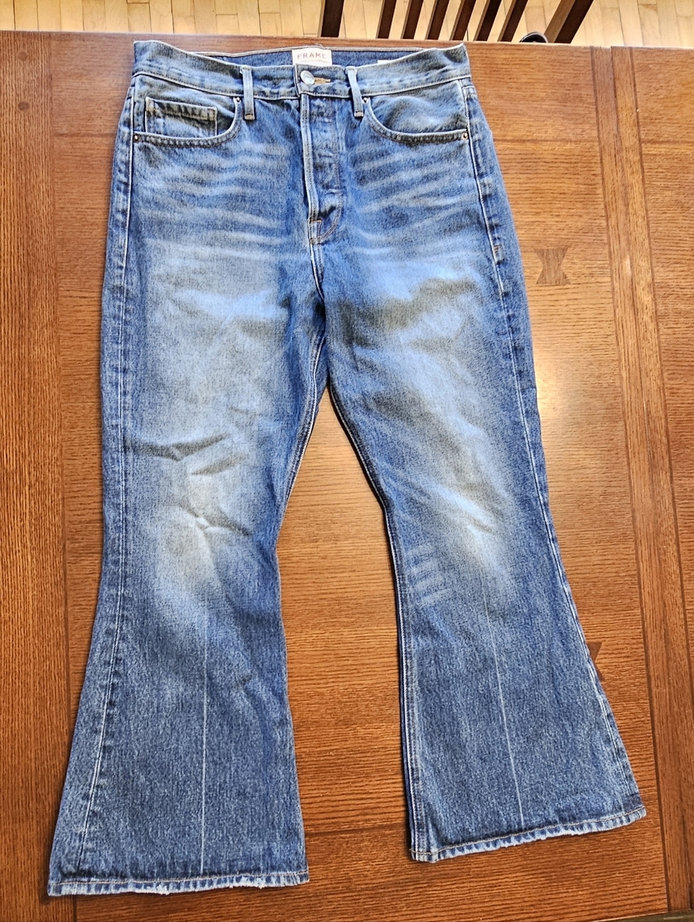 Frame Le Cropped Flare Size 29